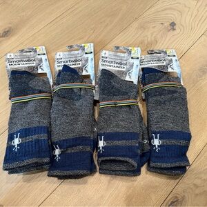 Smartwool Gray and Navy Socks Size L - set of 4